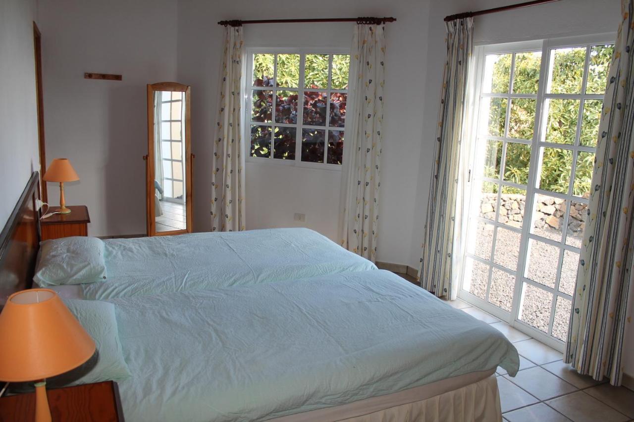 Villa Los Lomos เอลปาโซ ภายนอก รูปภาพ